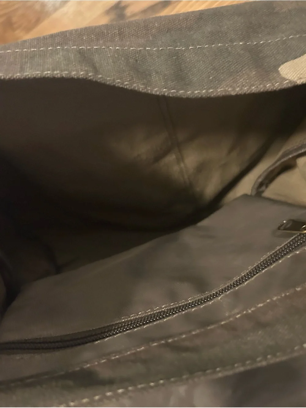 Source Unknown Camouflage Messenger Bag - Green and Black